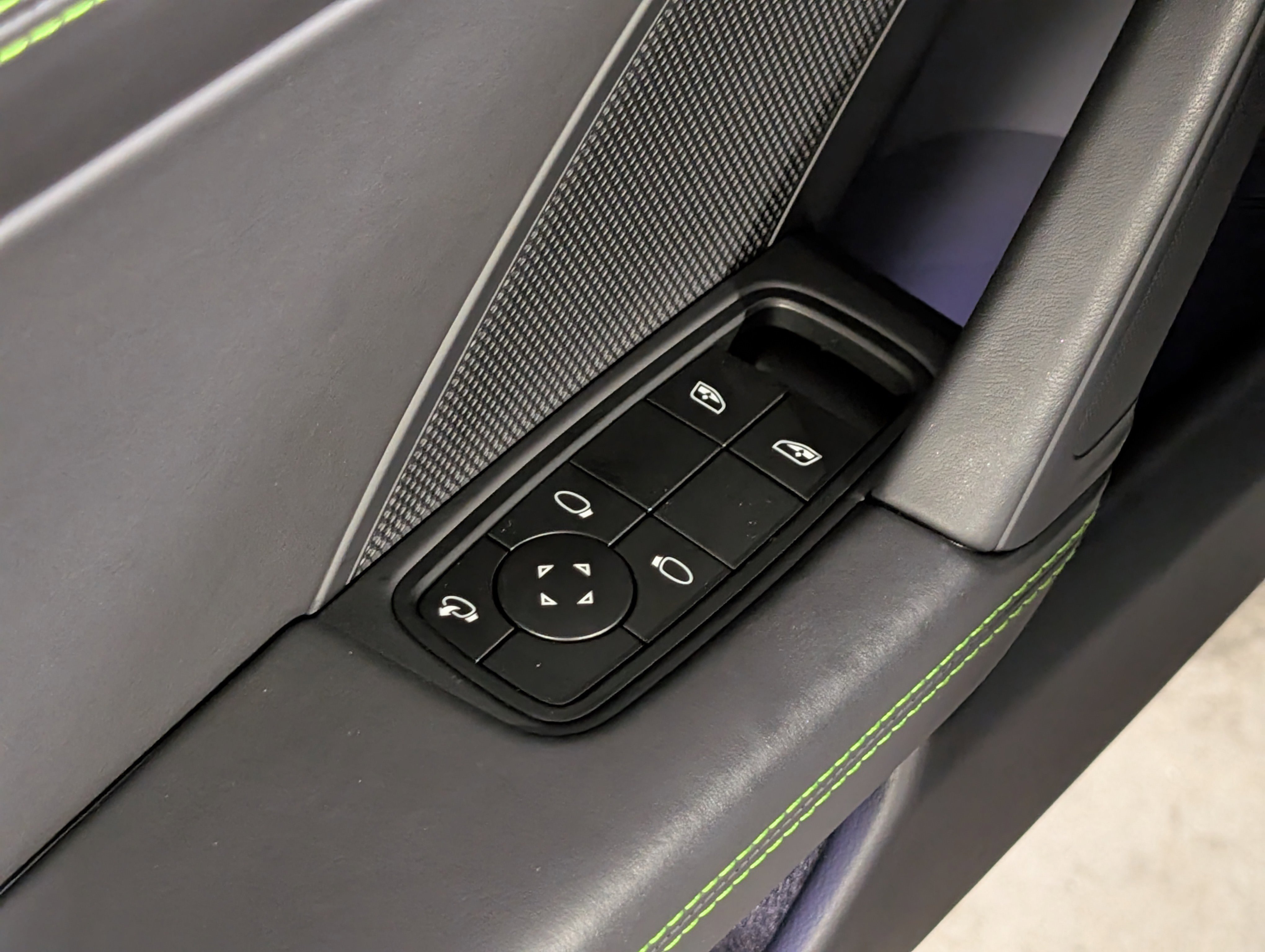 Certified 2024 Porsche 911 Carrera T image 24