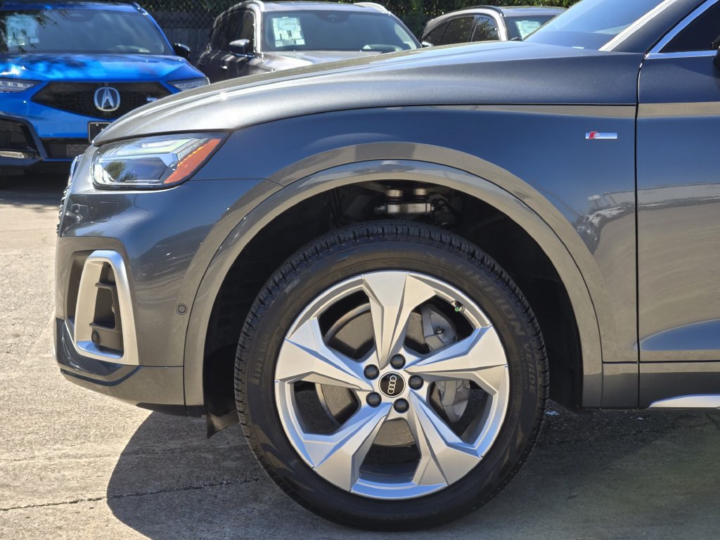 Certified 2024 Audi Q5 2.0T Prestige w/ Prestige Package AWD/4WD image 13