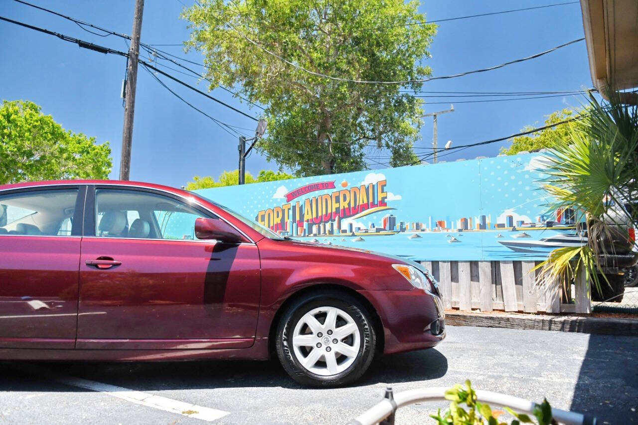 Used 2008 Toyota Avalon XL FWD image 30