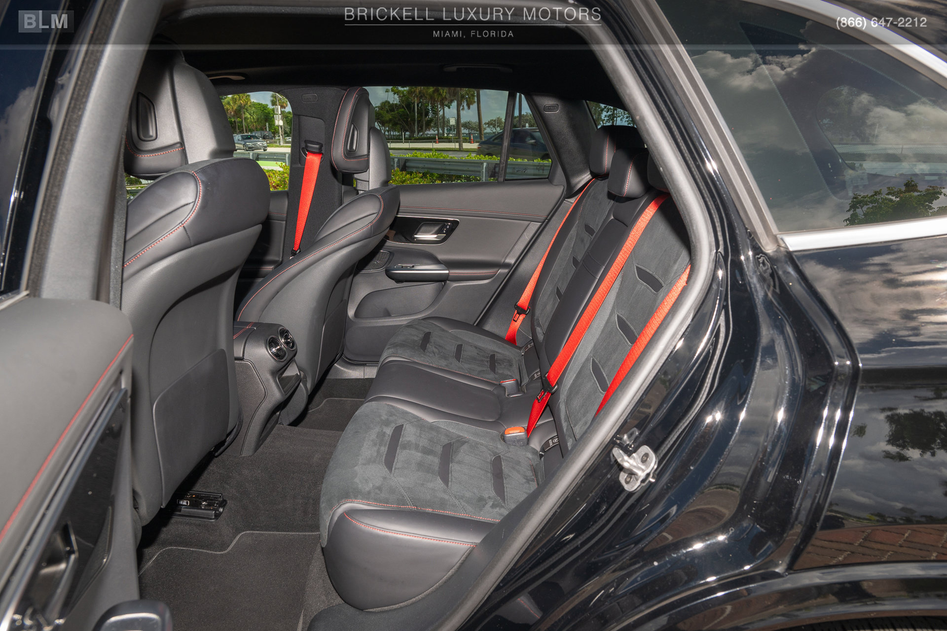 Used 2024 Mercedes-Benz GLC 43 AMG 4MATIC image 20