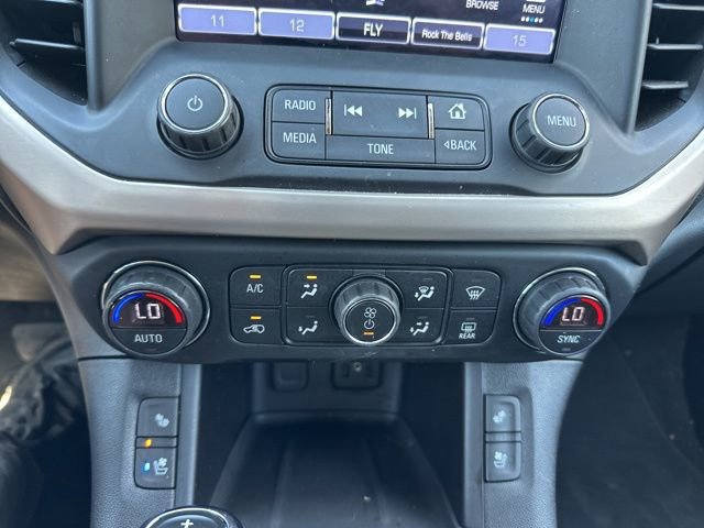 Used 2019 GMC Acadia Denali w/ Technology Package FWD image 12