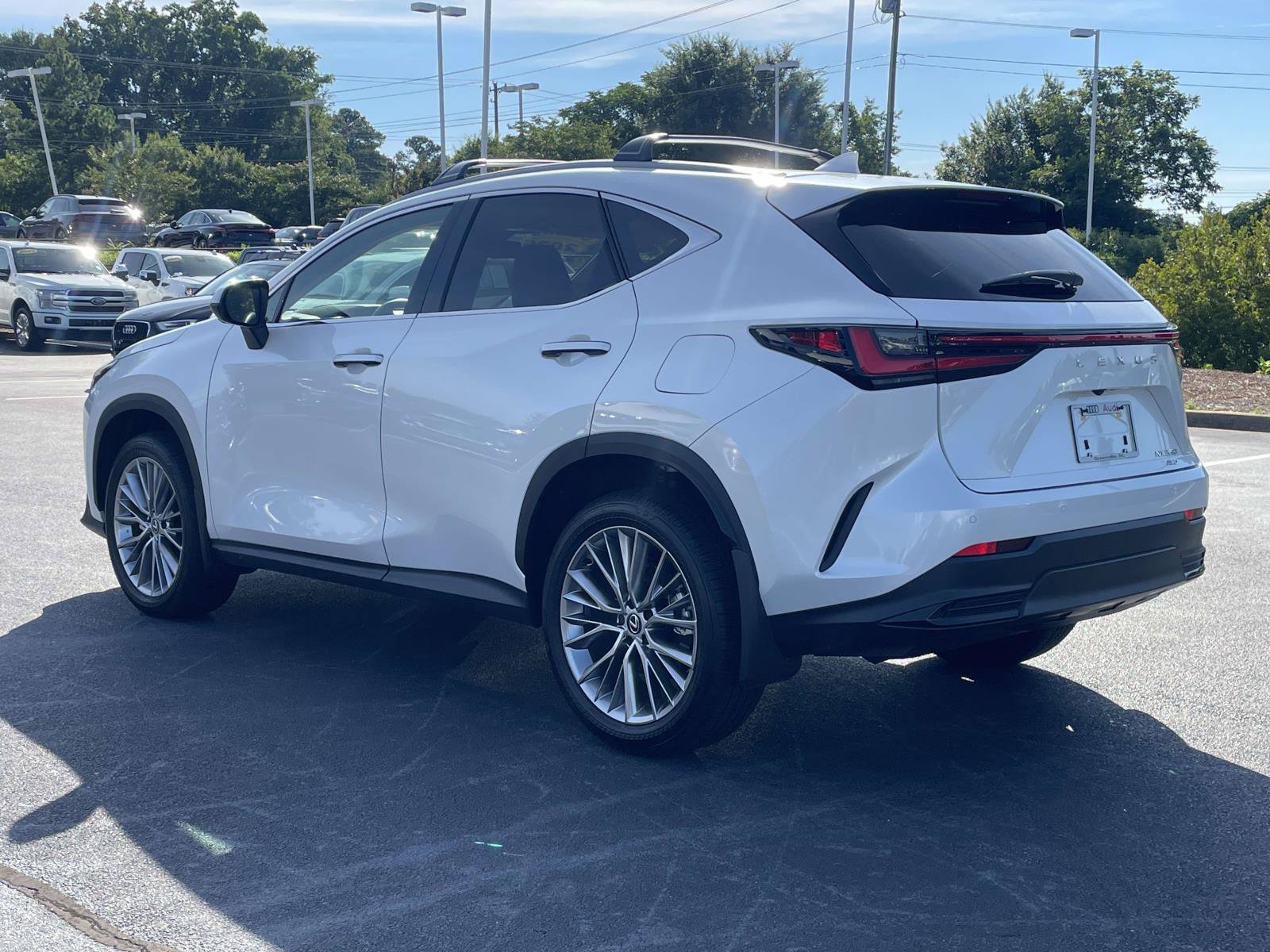 Used 2025 Lexus NX 350 AWD w/ Accessory Package (2T) image 5