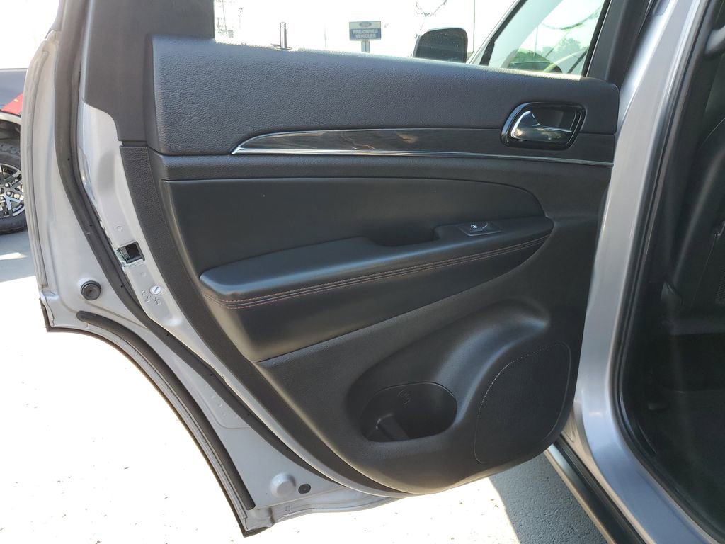 Used 2021 Jeep Grand Cherokee Trailhawk w/ Trailhawk Luxury Group image 24