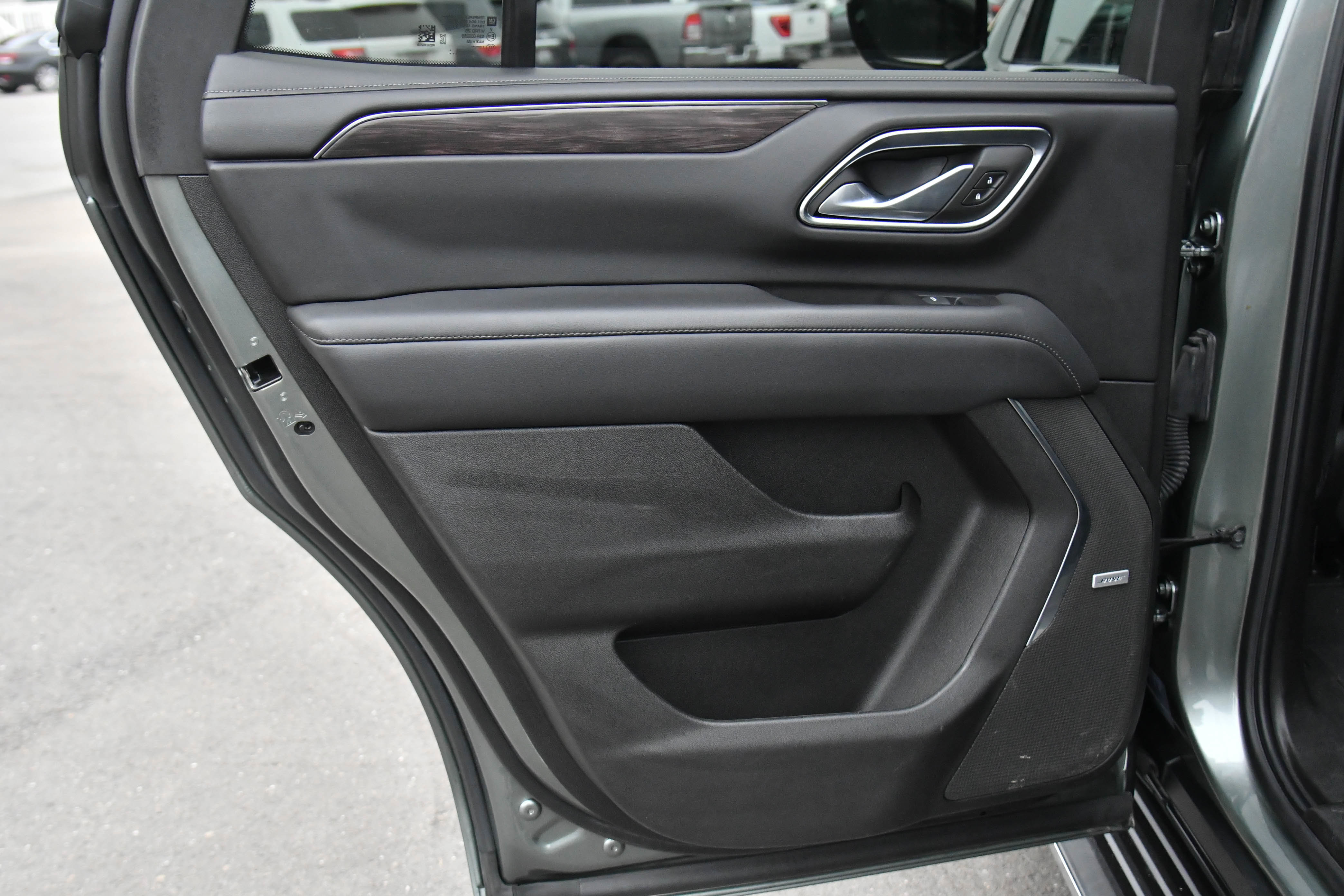 Used 2024 Chevrolet Tahoe LT image 36