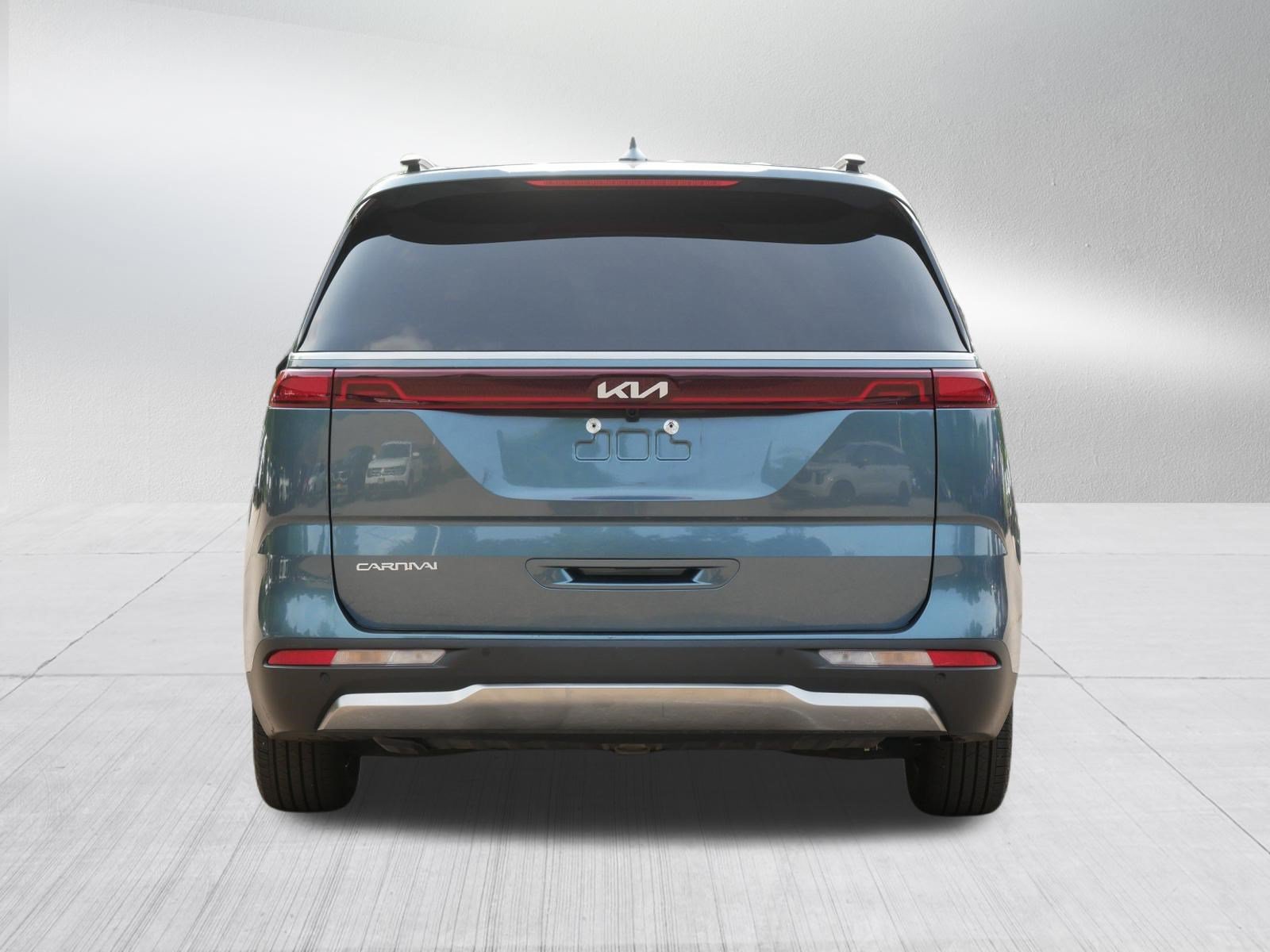 Certified 2024 Kia Carnival SX Prestige FWD image 6