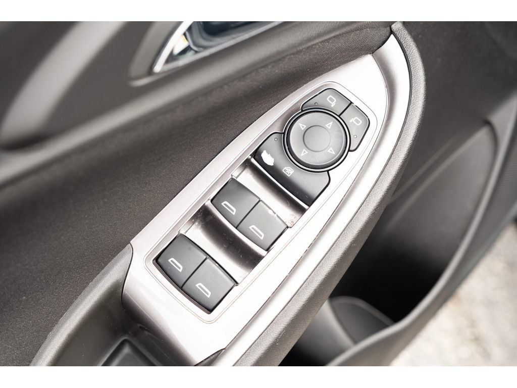 Used 2022 Chevrolet Malibu RS image 8