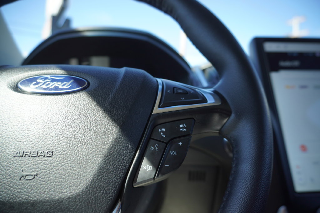 Used 2024 Ford Edge Titanium AWD/4WD image 21