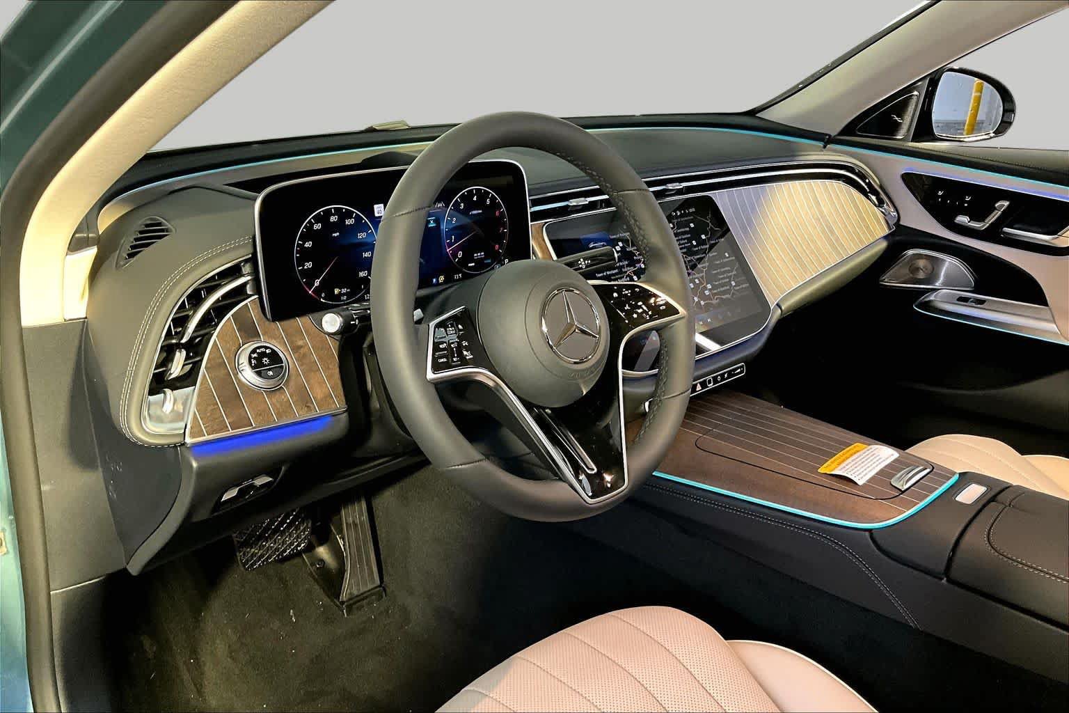 New 2027 Mercedes-Benz E 450 4MATIC Sedan image 9