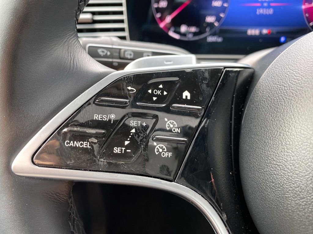 Used 2025 Mercedes-Benz GLE 350 4MATIC image 20
