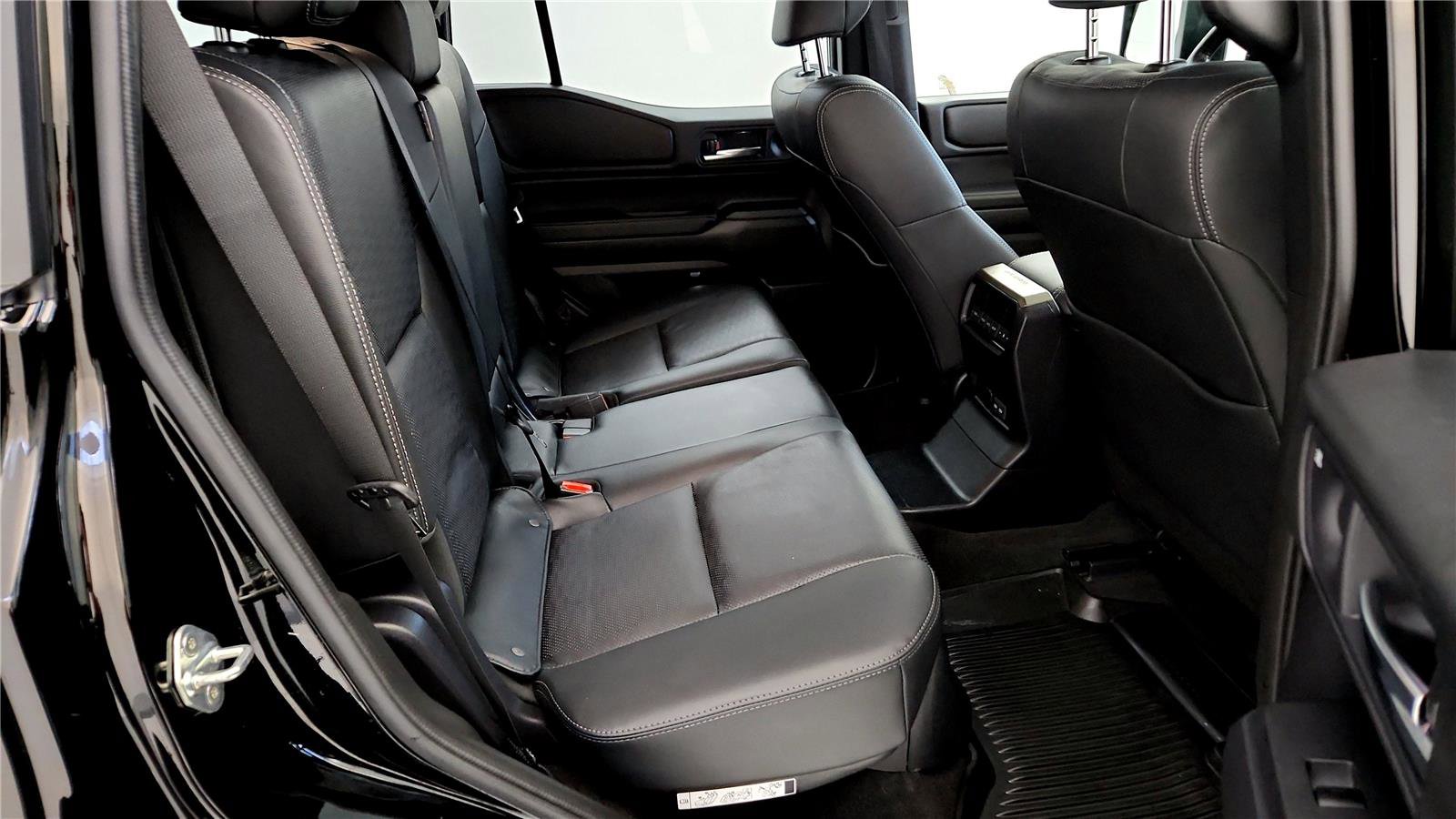 Used 2024 Toyota Land Cruiser image 27