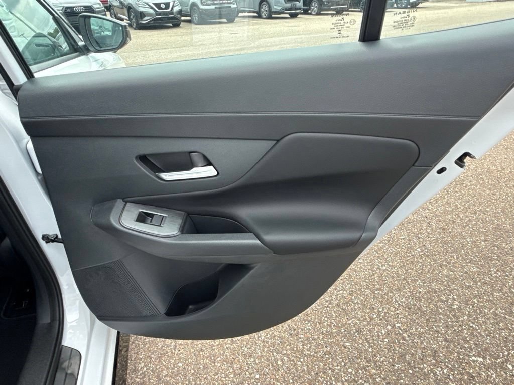 New 2026 Nissan Sentra SR FWD image 28