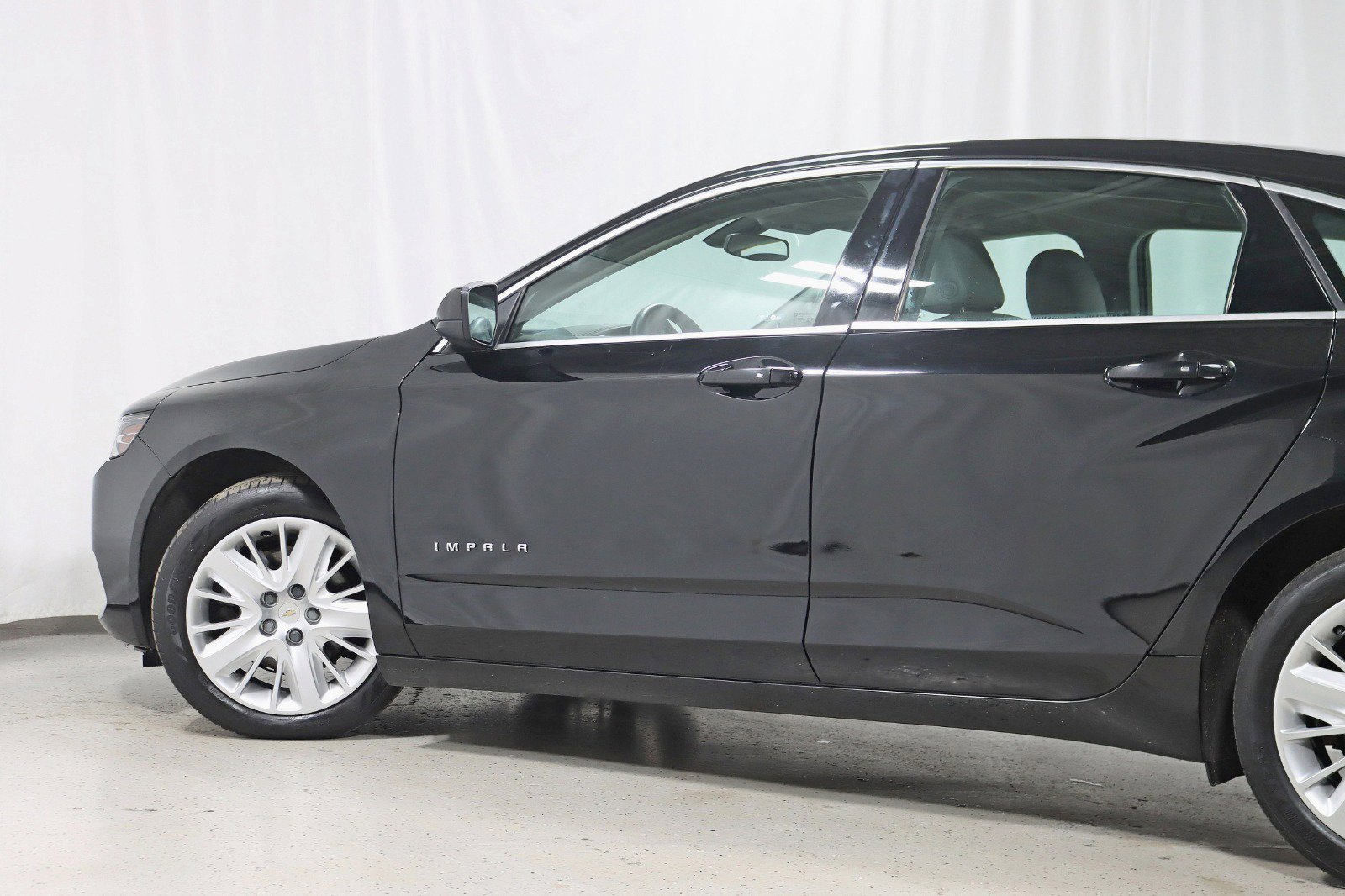 Used 2018 Chevrolet Impala LS image 11