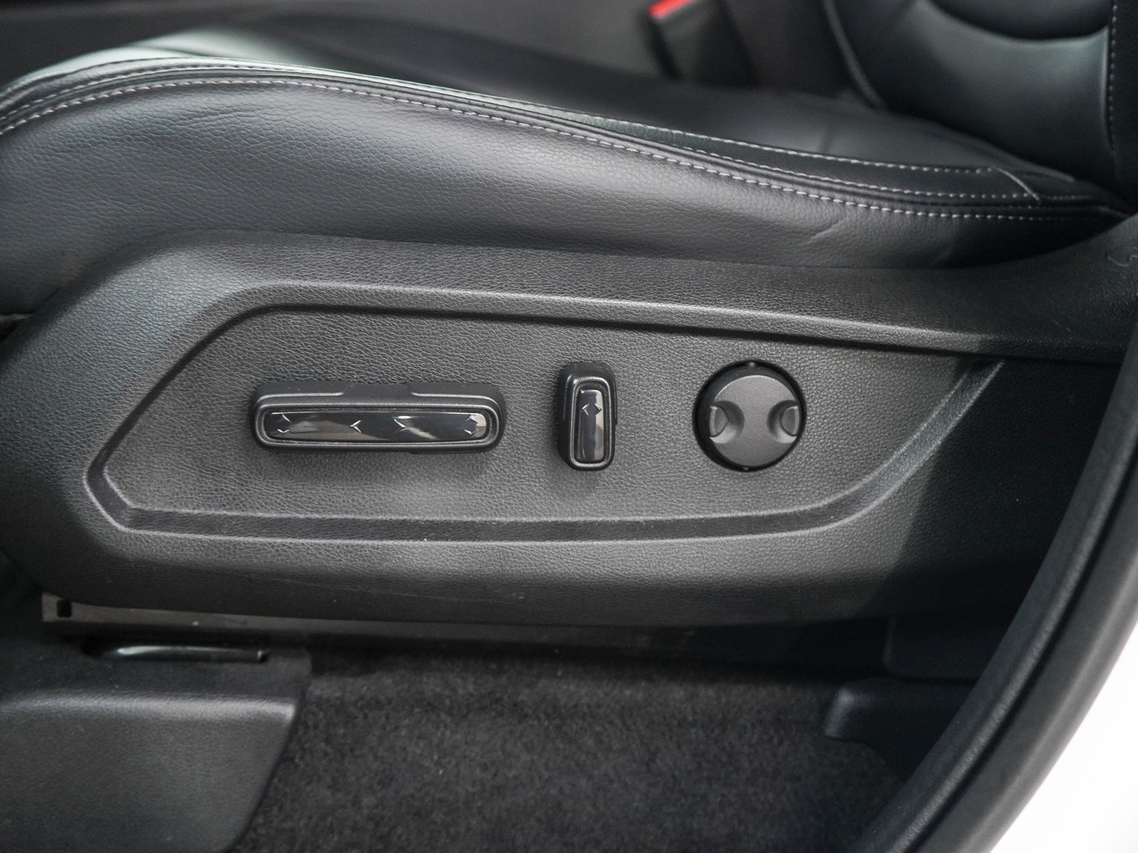 Used 2023 Honda Pilot EX-L image 30