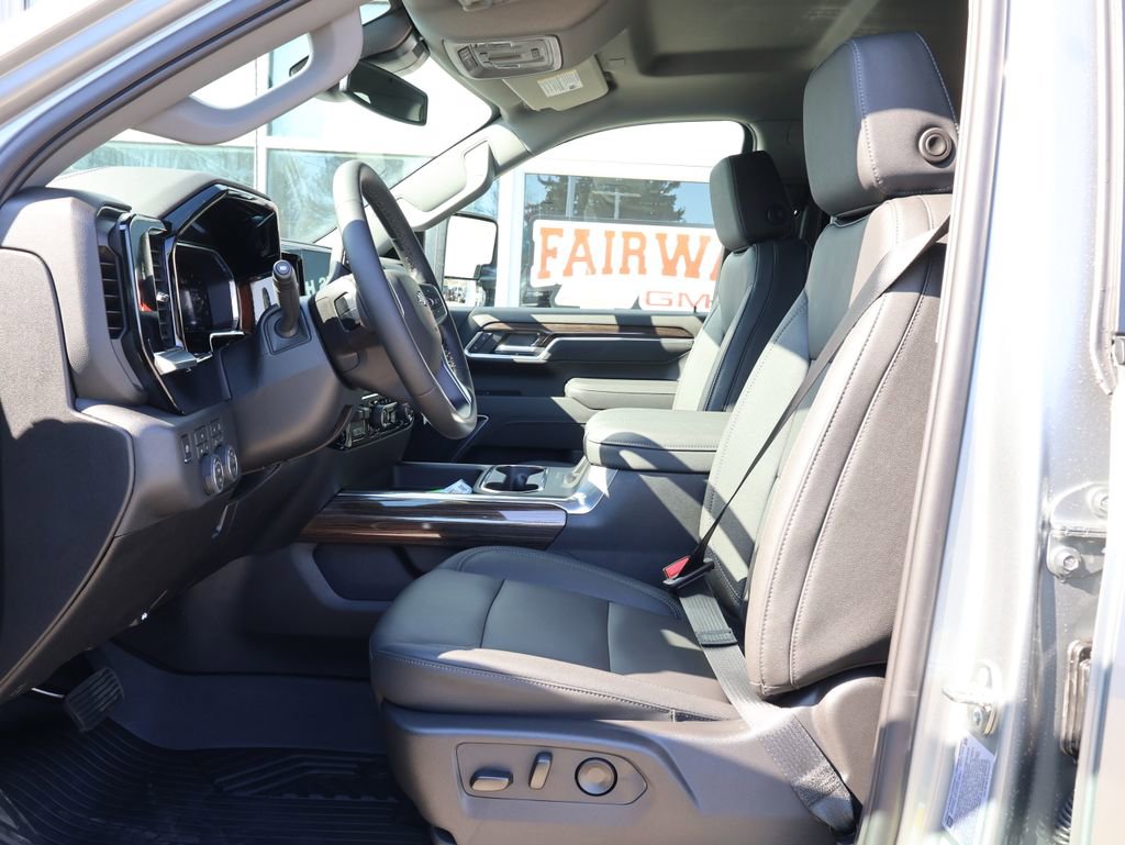 New 2026 Chevrolet Silverado 2500 LT image 15