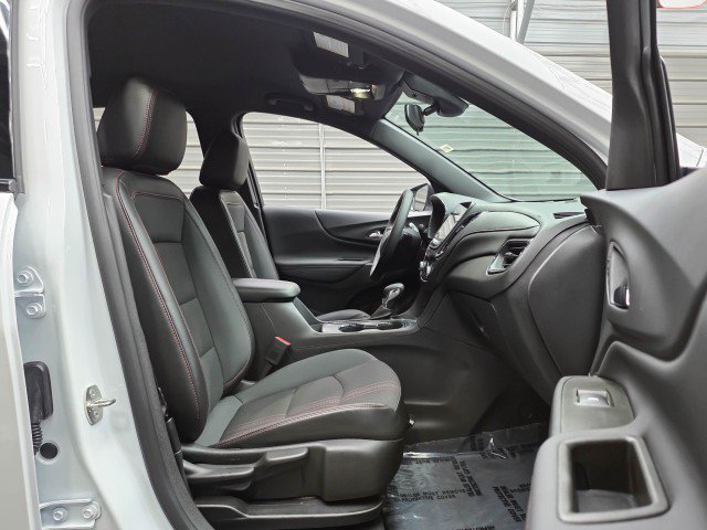 Used 2023 Chevrolet Equinox RS FWD image 15
