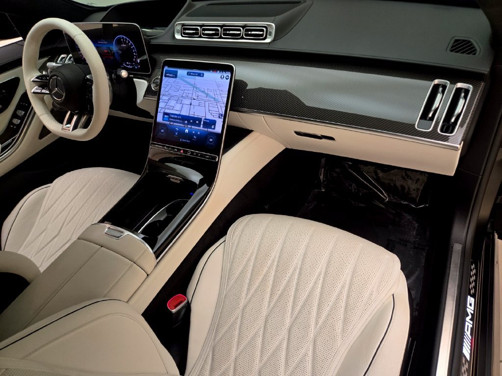 Used 2025 Mercedes-Benz S 63 AMG S image 26