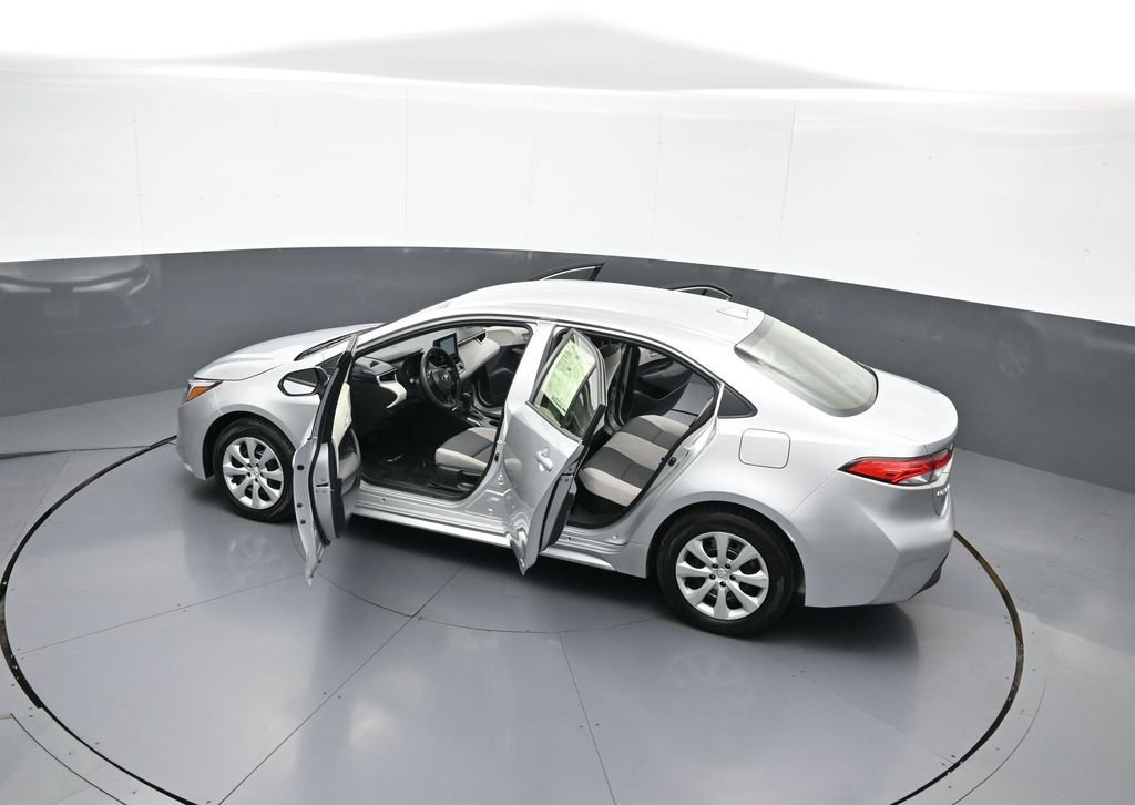 Certified 2024 Toyota Corolla LE AWD/4WD image 42