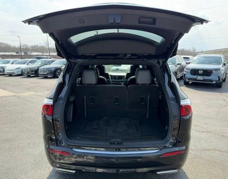 Used 2022 Buick Enclave Essence w/ Experience Buick Package image 12