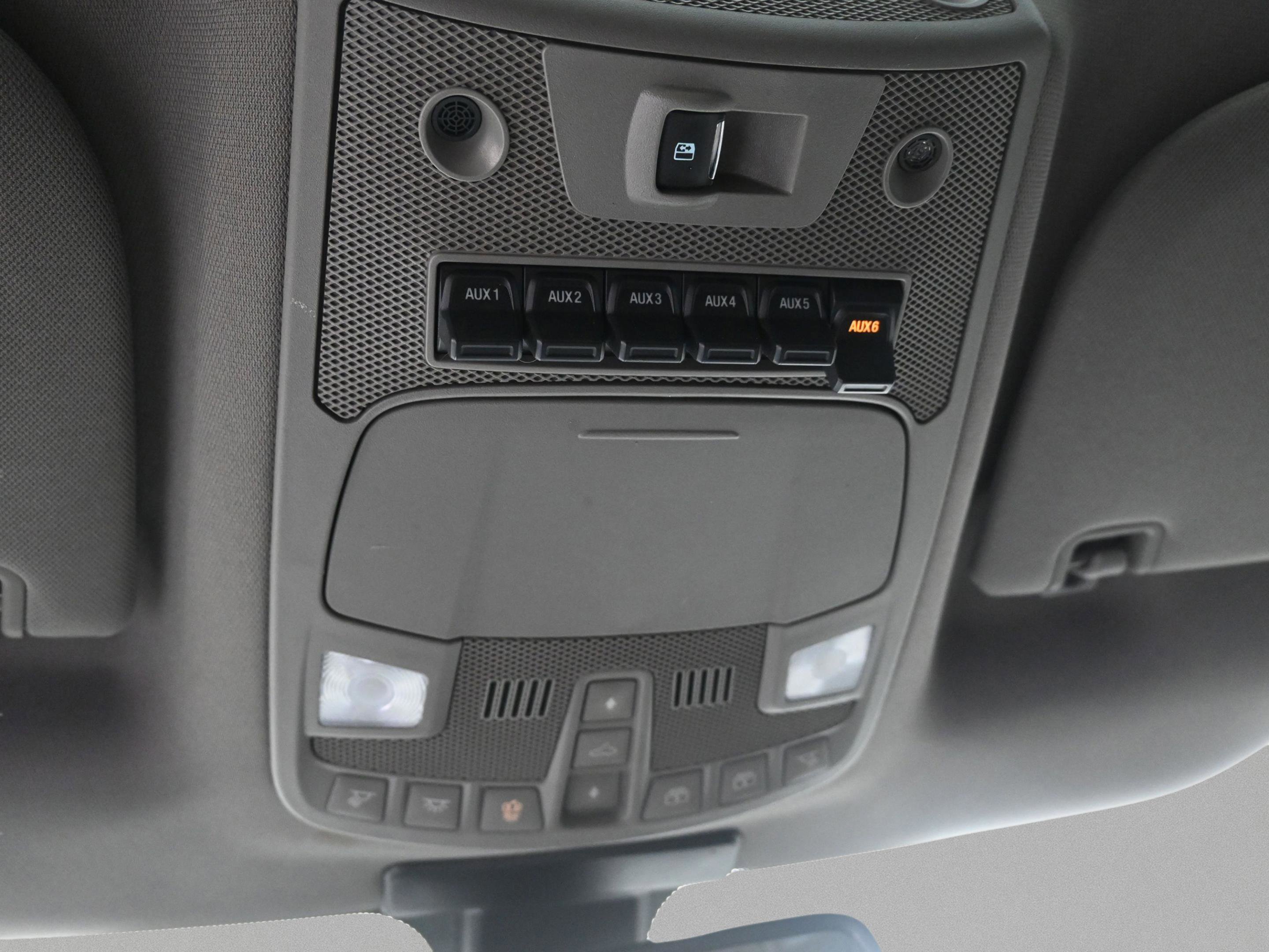 Used 2017 Ford F350 Lariat w/ Lariat Ultimate Package image 27