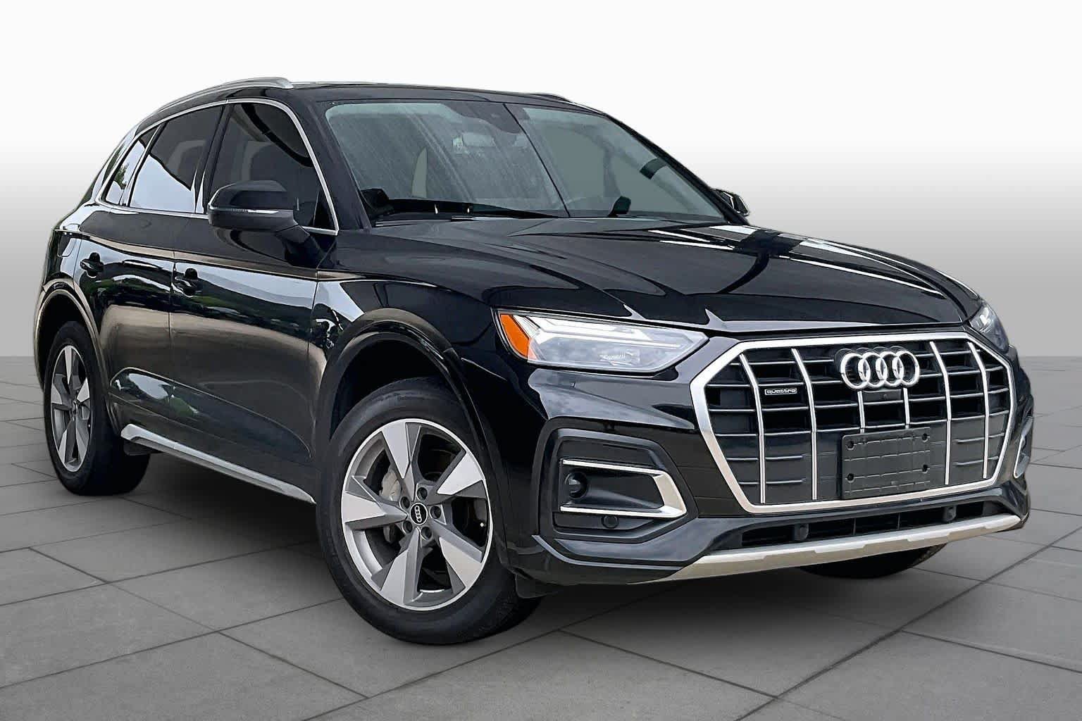 Used 2023 Audi Q5 2.0T Premium Plus w/ Premium Plus Package AWD/4WD image 3