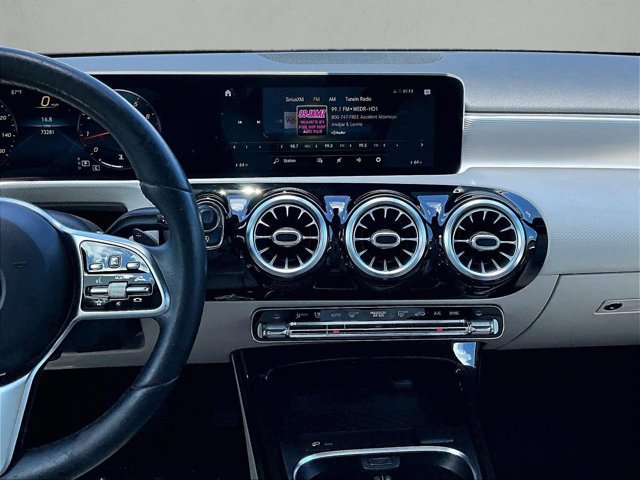 Used 2020 Mercedes-Benz A 220 image 8