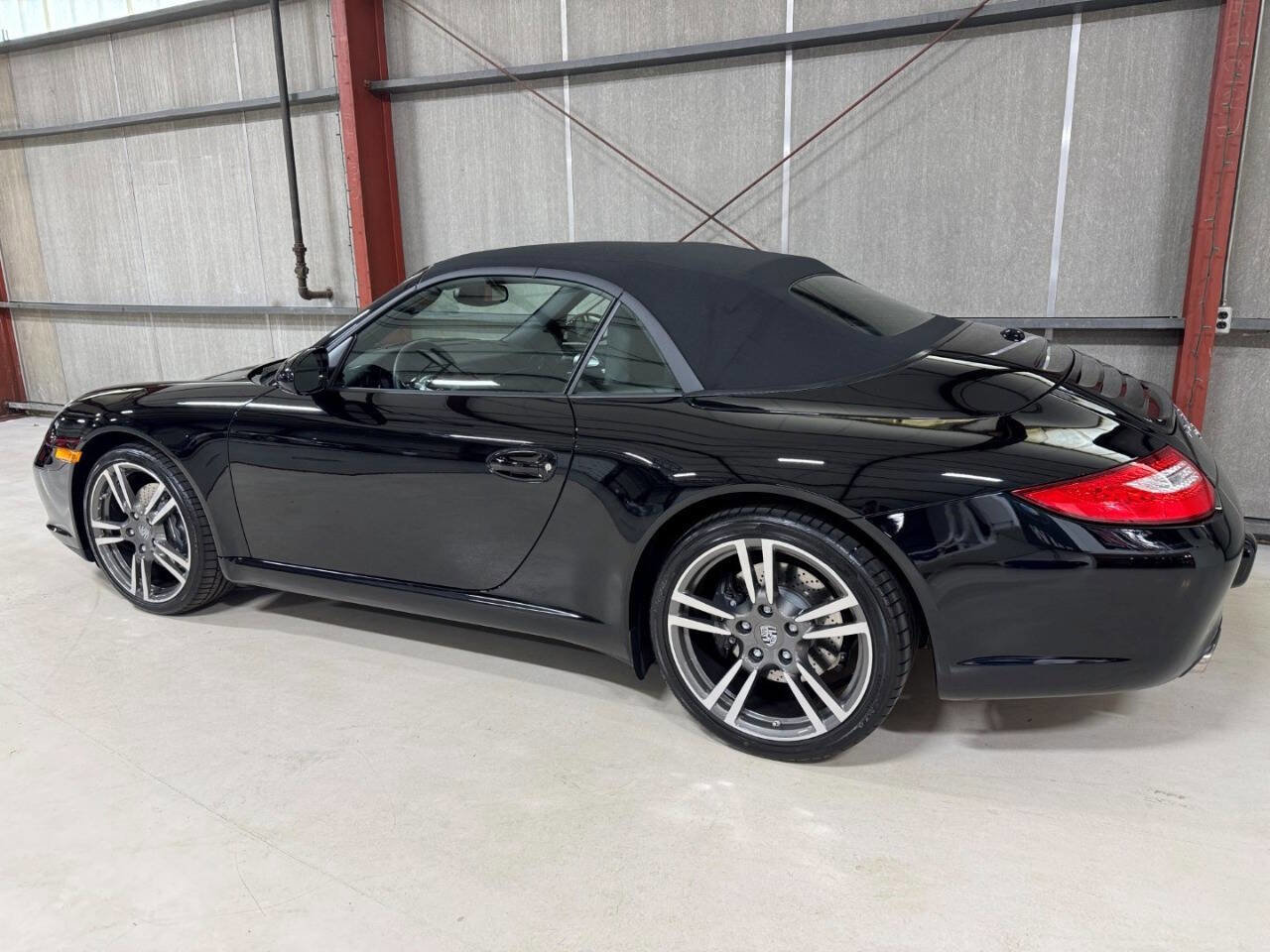 Used 2012 Porsche 911 Carrera Black Edition image 23