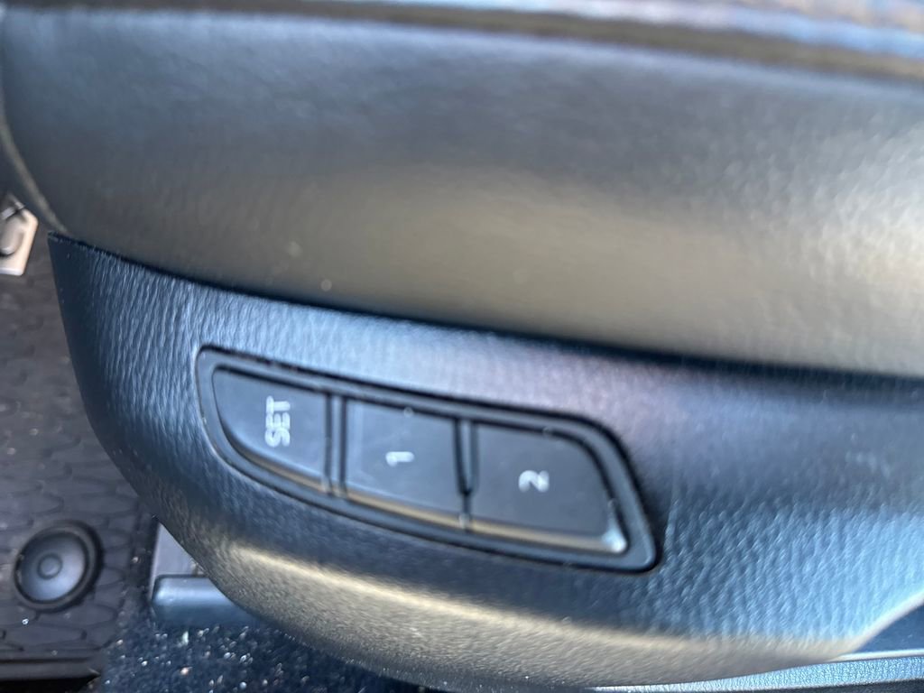 Used 2023 MAZDA CX-5 AWD 2.5 S w/ Premium Package image 12