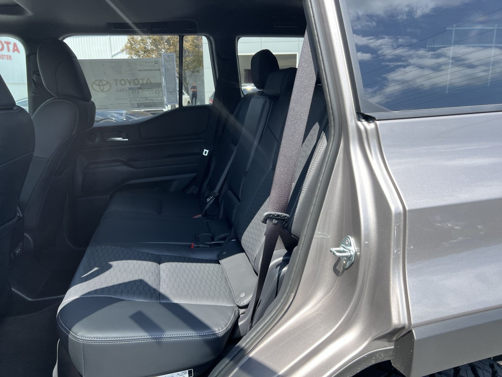 New 2027 Toyota Land Cruiser w/ Premium Package AWD/4WD image 25