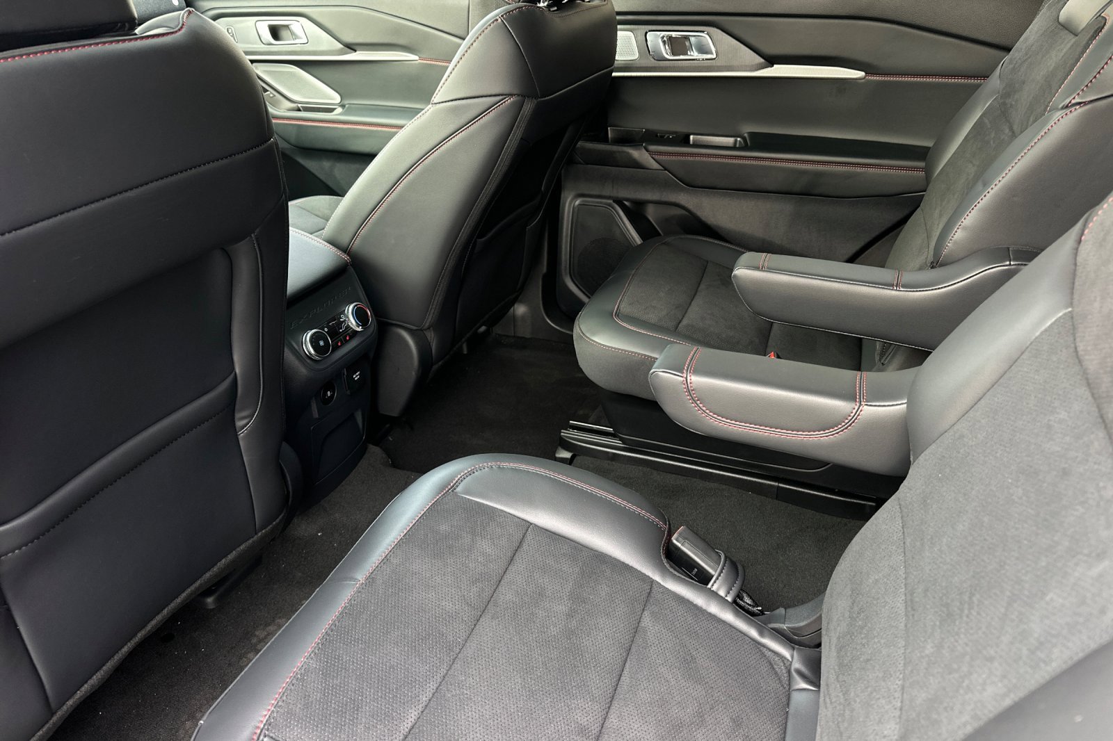 New 2025 Ford Explorer ST w/ Sun And Sound Package image 11