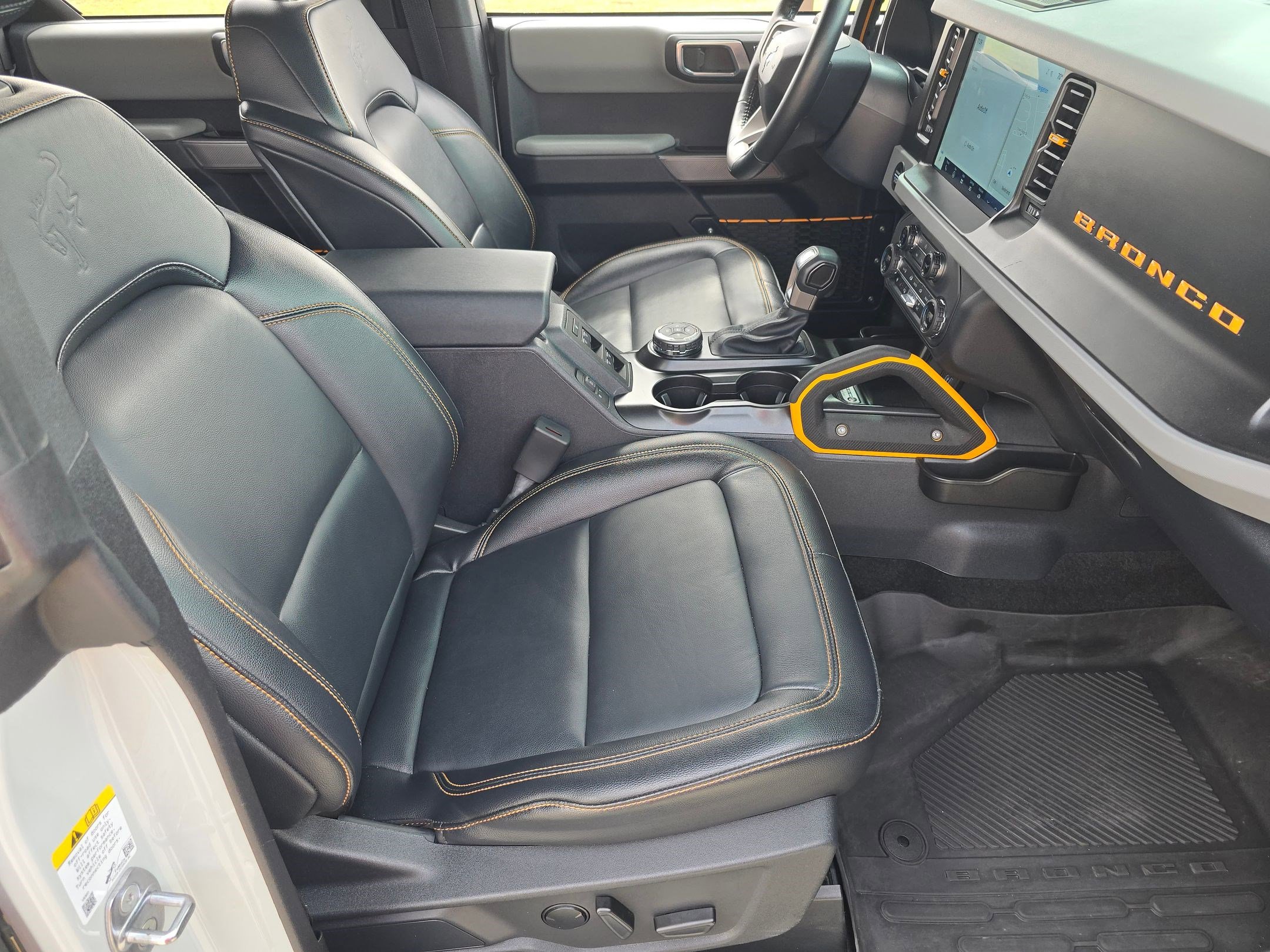 Used 2023 Ford Bronco Badlands image 32