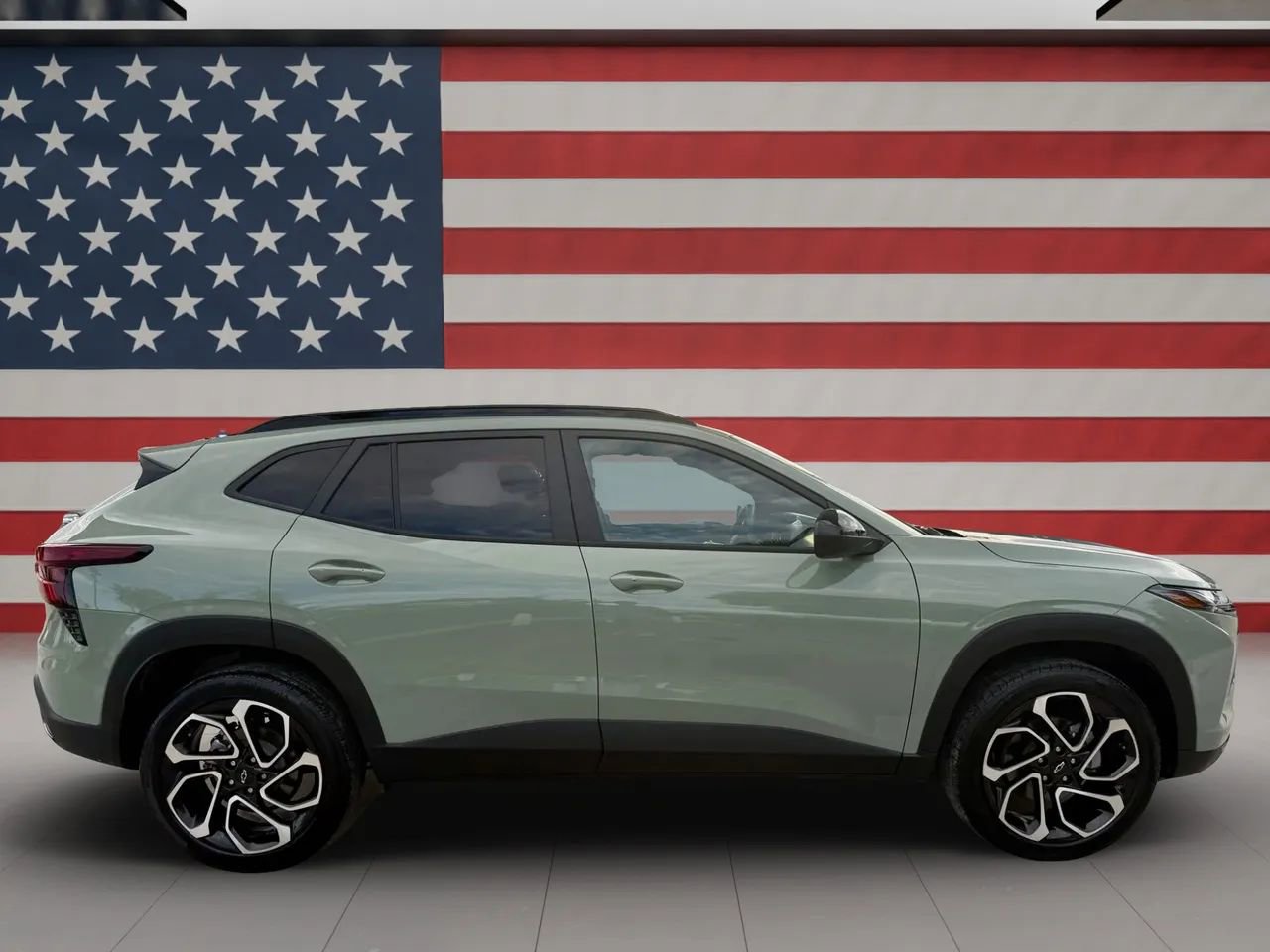 Used 2024 Chevrolet Trax RS w/ Driver Confidence Package image 4