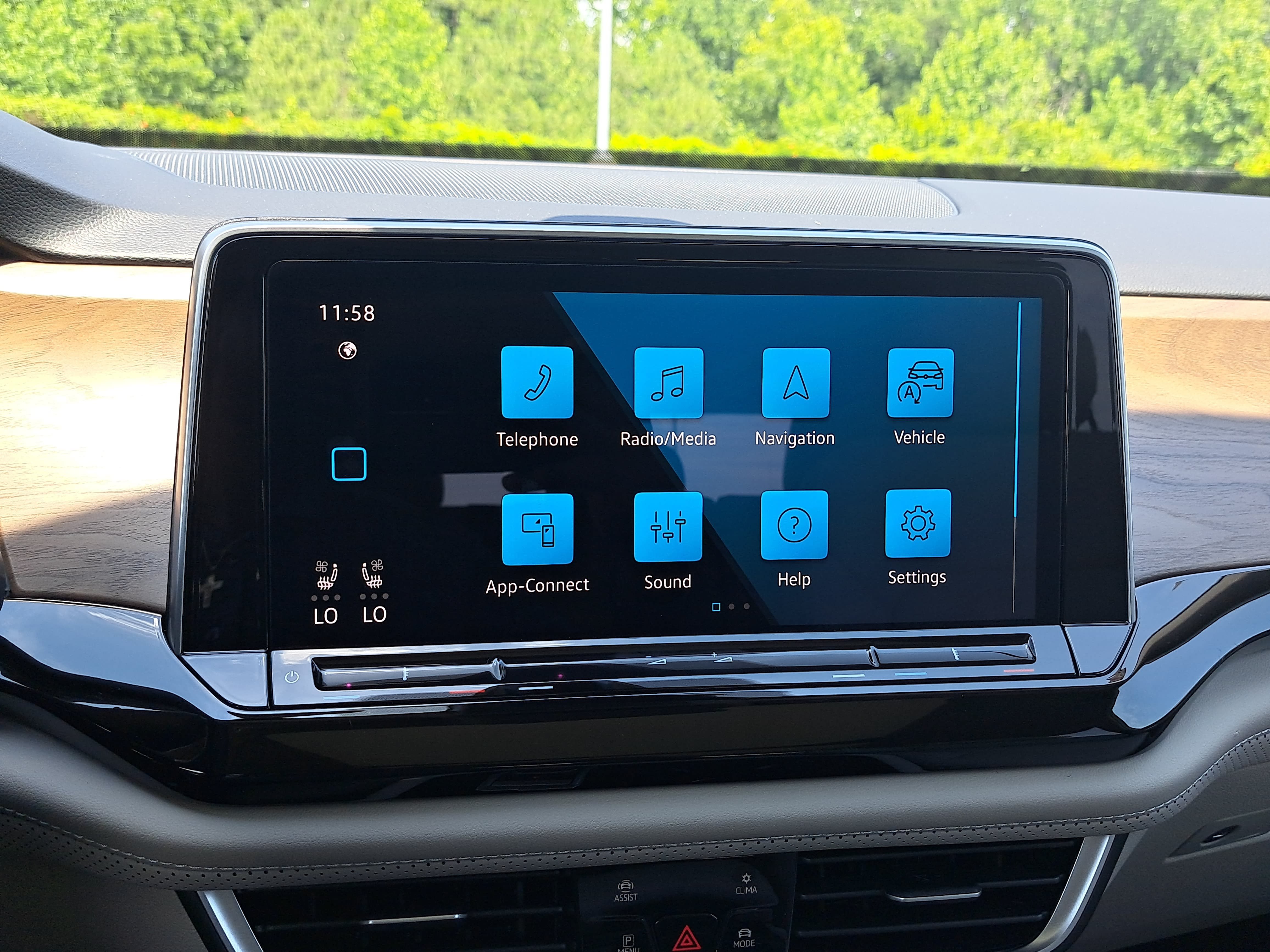 New 2026 Volkswagen Atlas SE AWD/4WD image 23