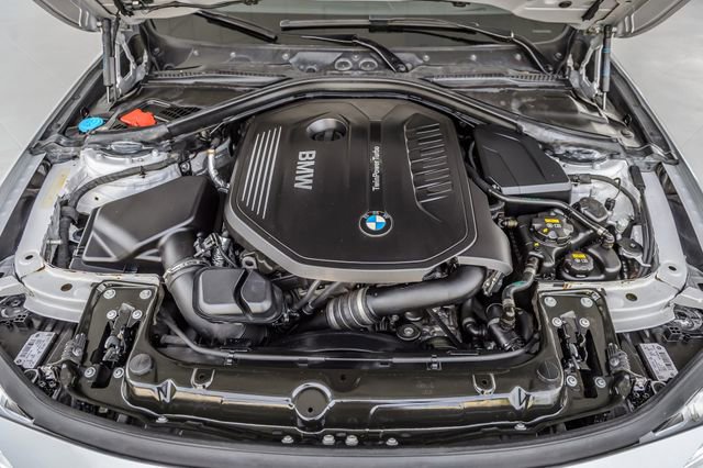 Used 2017 BMW 340i xDrive Sedan image 16