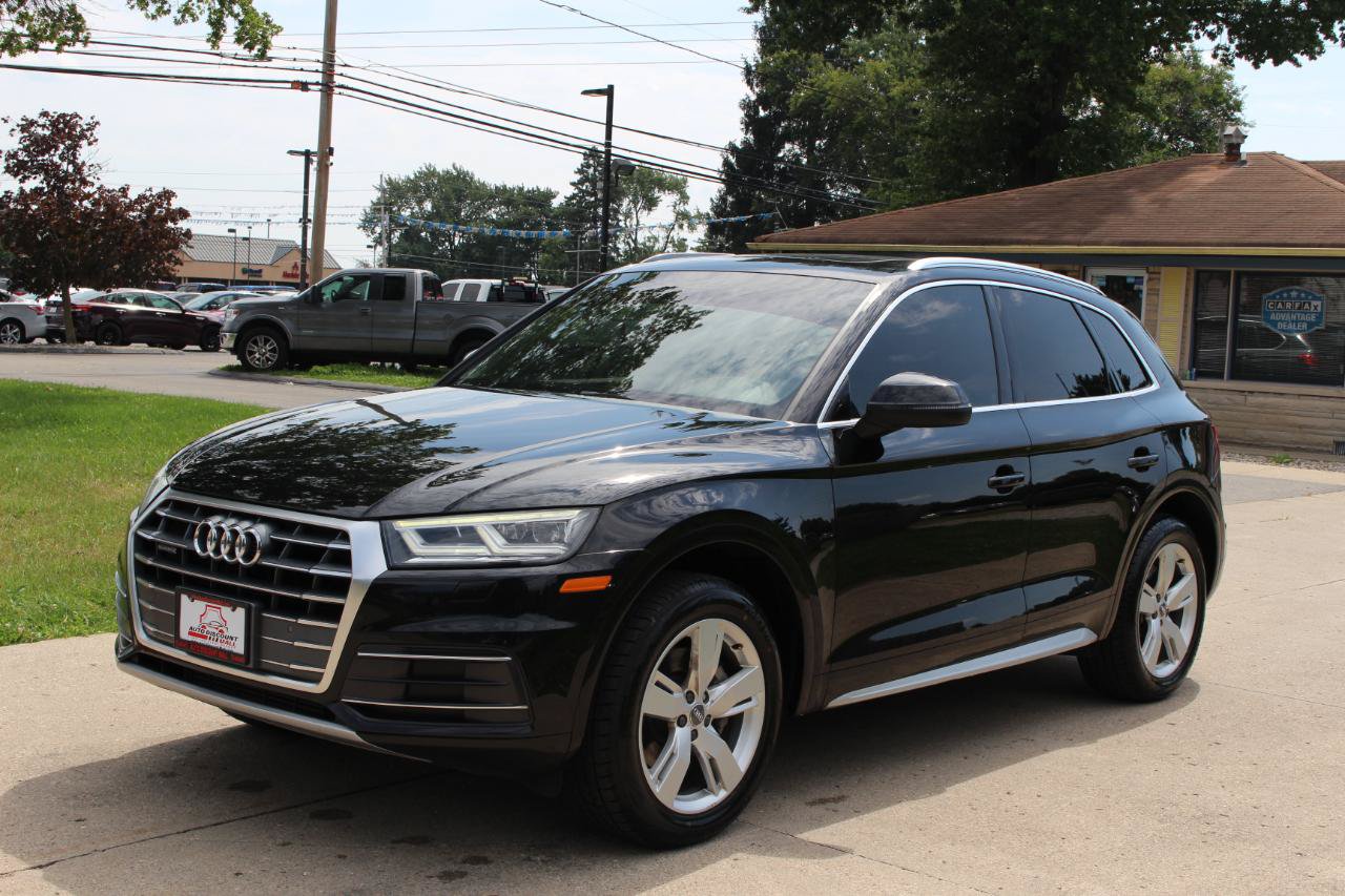 Used 2018 Audi Q5 2.0T Premium Plus w/ Premium Plus Package AWD/4WD image 5