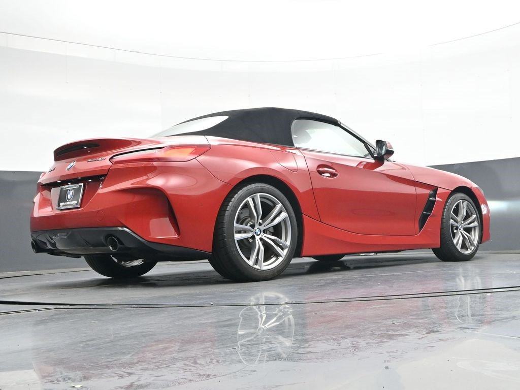 Used 2019 BMW Z4 sDrive30i w/ M Sport Package RWD image 28