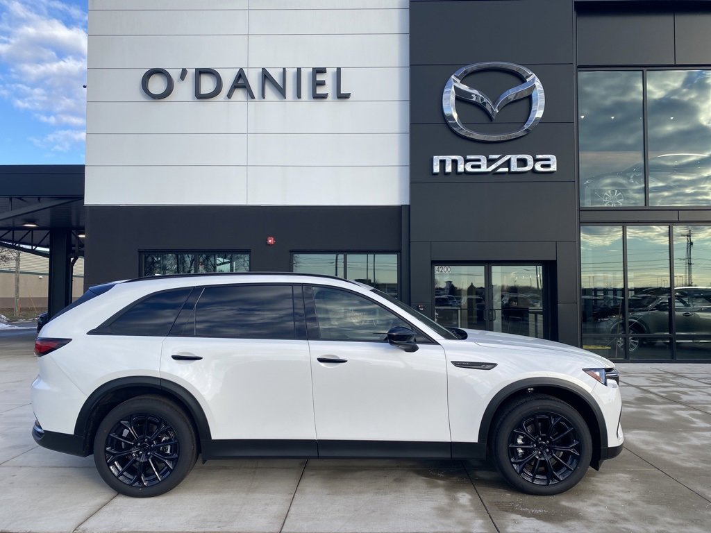 New 2026 MAZDA CX-70 3.3 Turbo w/ Premium Plus Pkg image 2