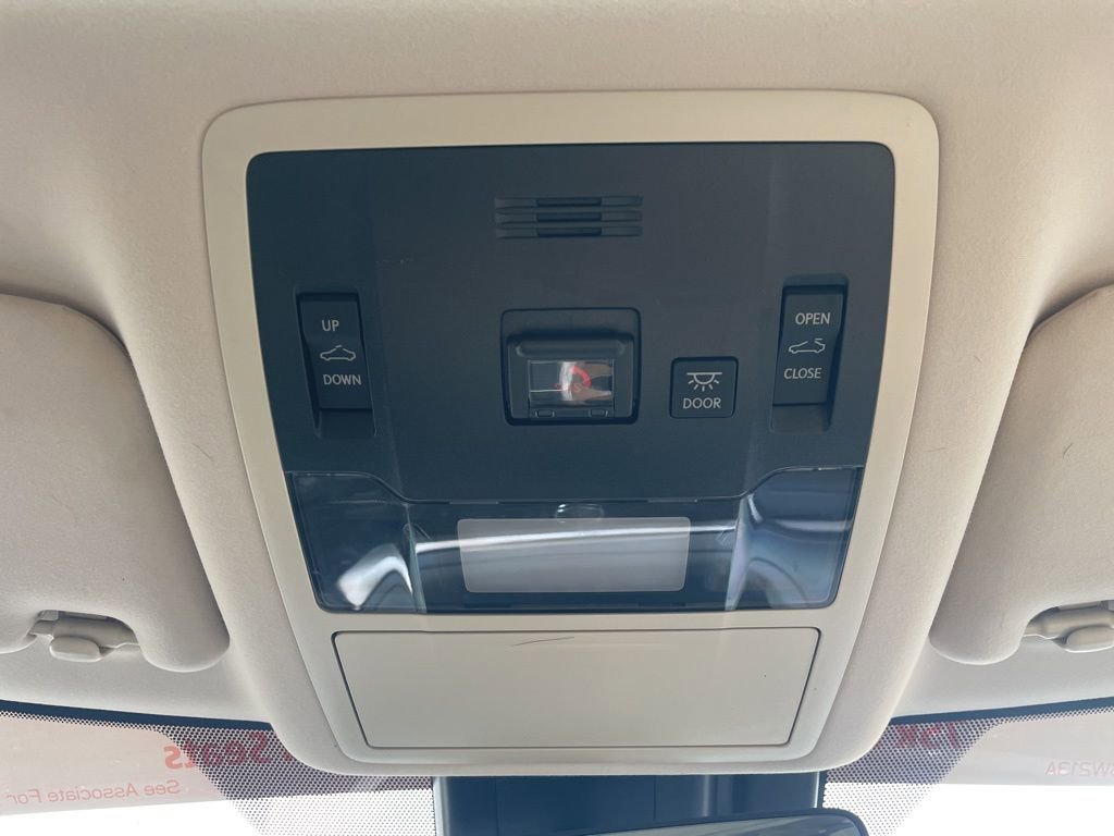 Used 2021 Lexus RX 350L Premium w/ Premium Package image 38