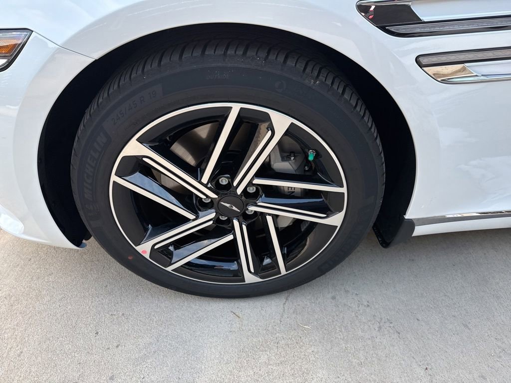 New 2026 Genesis G80 2.5T Advanced image 9