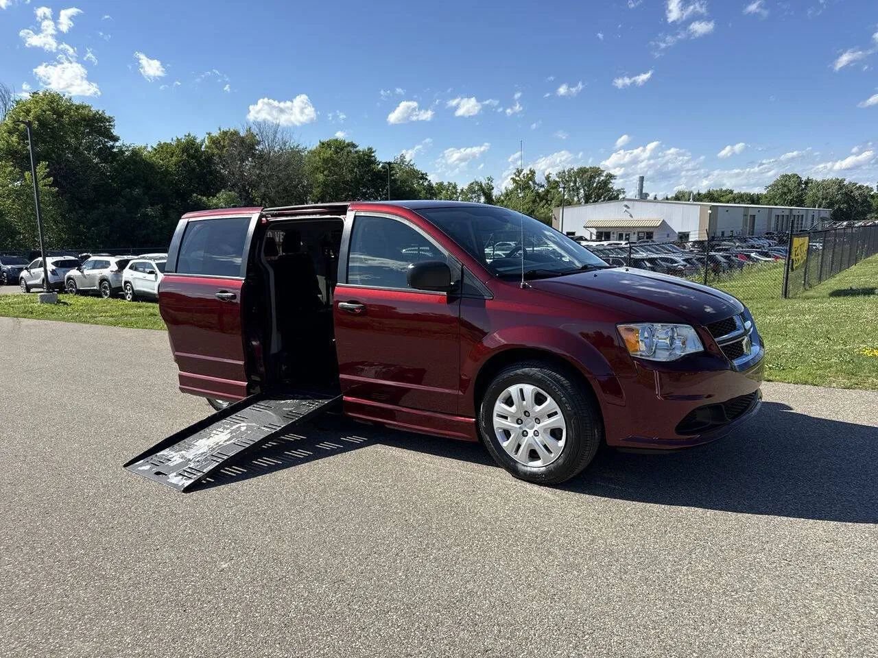 Used 2019 Dodge Grand Caravan SE w/ Power Convenience Group I