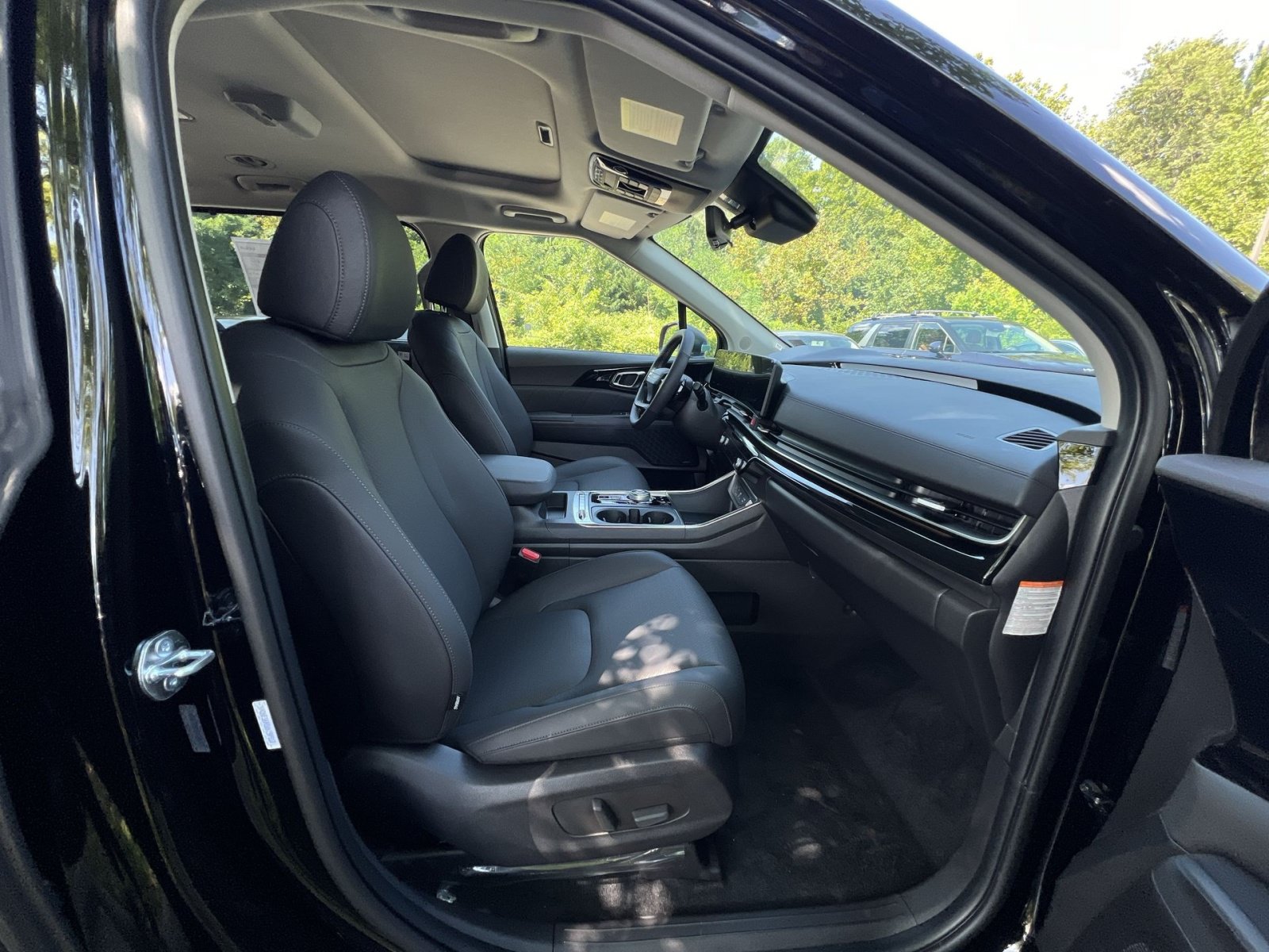 New 2027 Kia Carnival SX Prestige FWD image 31