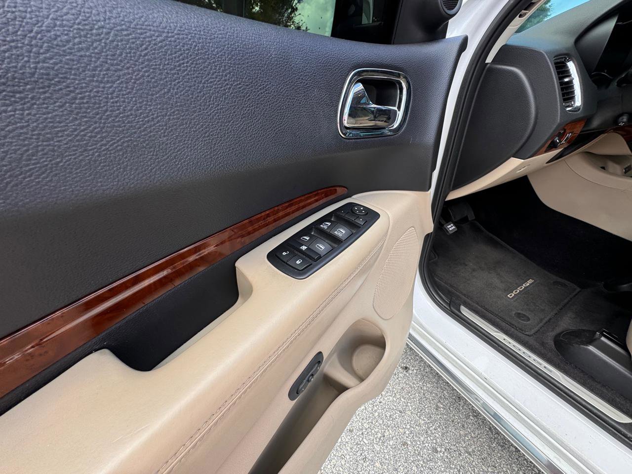 Used 2017 Dodge Durango Citadel w/ Technology Group image 24