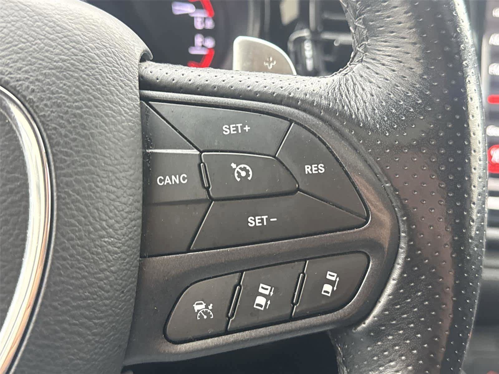 Used 2022 Dodge Durango GT AWD/4WD image 25