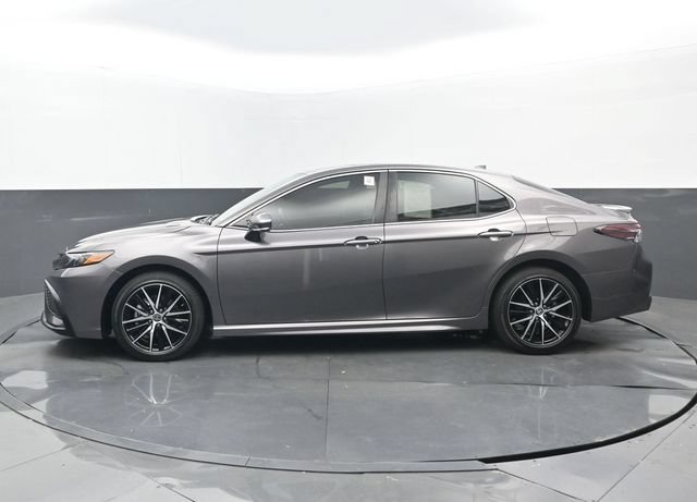 Used 2024 Toyota Camry SE w/ Convenience Package FWD image 23