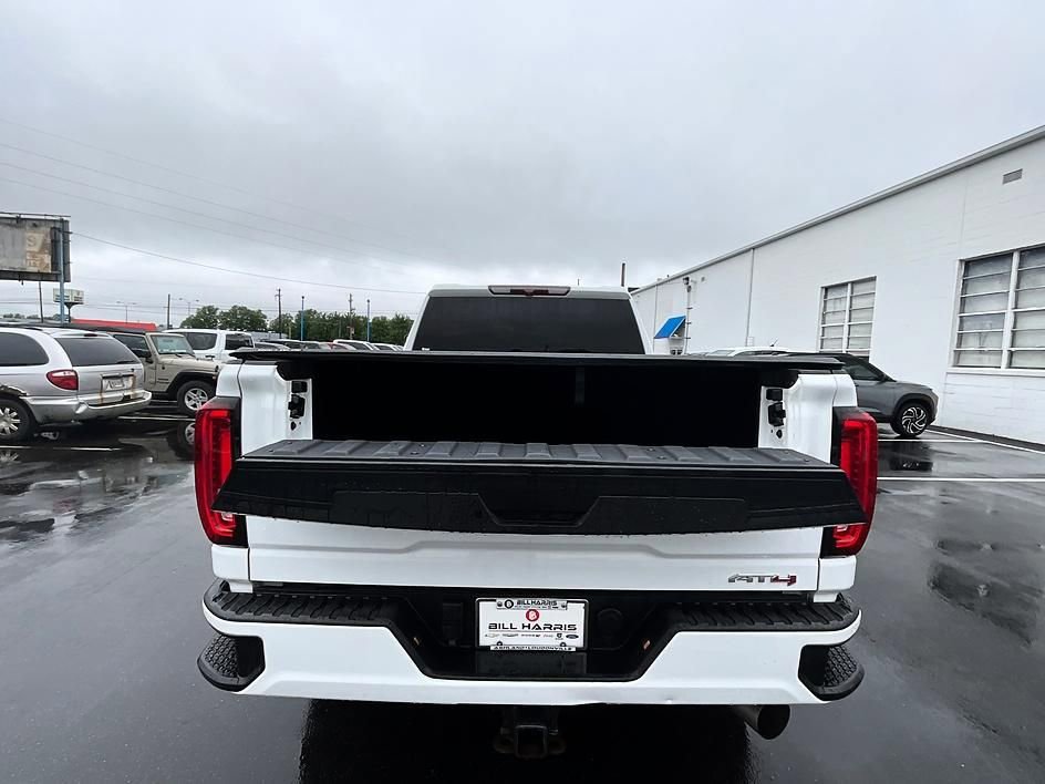 Used 2021 GMC Sierra 2500 AT4 w/ Gooseneck/5TH Wheel Package AWD/4WD image 14