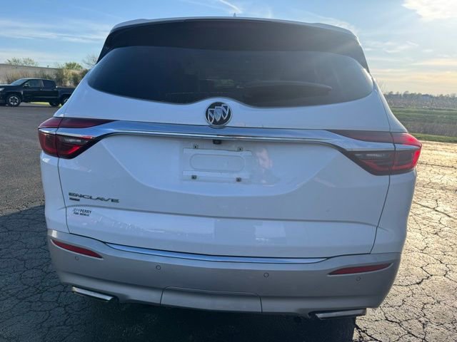 Used 2020 Buick Enclave Essence w/ Sound and Sites Package AWD/4WD image 5
