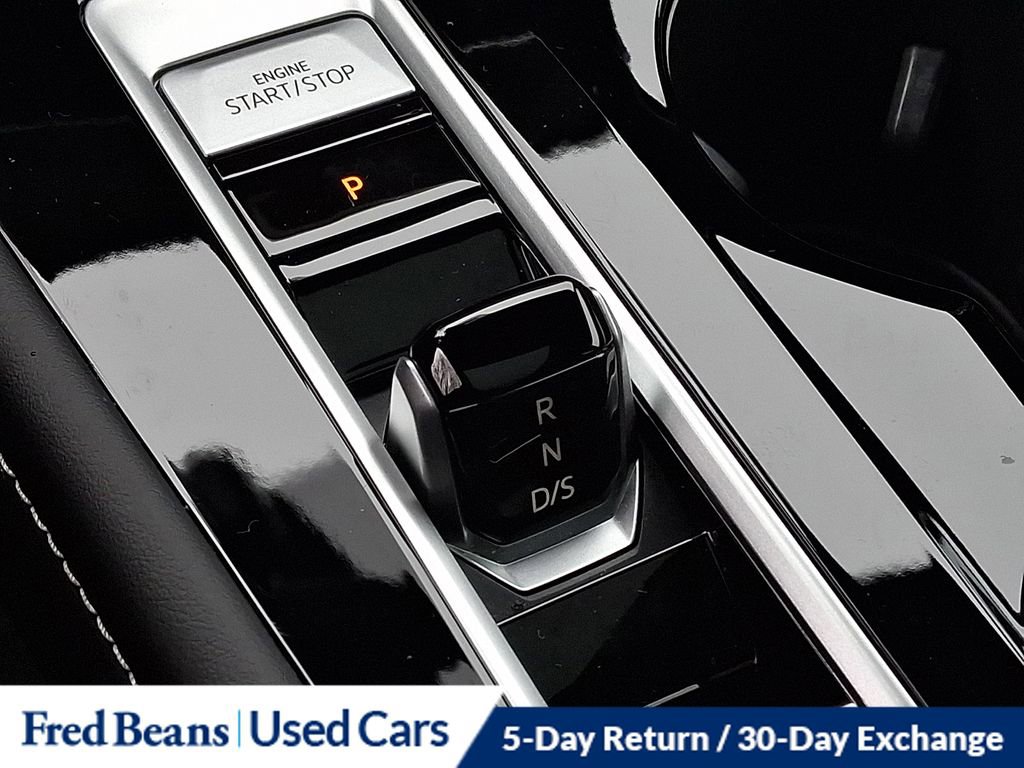 Certified 2024 Volkswagen Atlas Cross Sport SEL R-Line image 16