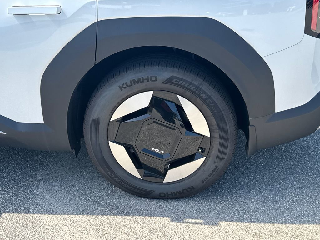 New 2024 Kia EV9 Light RWD image 20