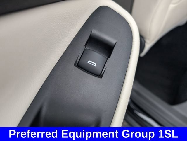 Used 2024 Buick Encore GX Avenir w/ Avenir Technology Package FWD image 11