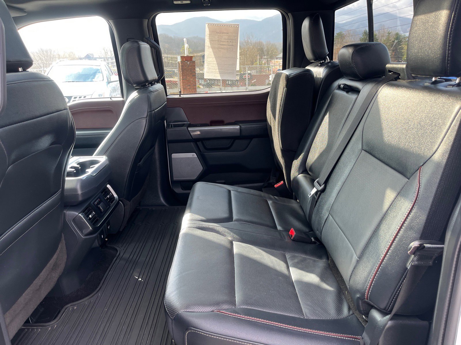 Certified 2023 Ford F150 Lariat w/ Equipment Group 502A High image 19