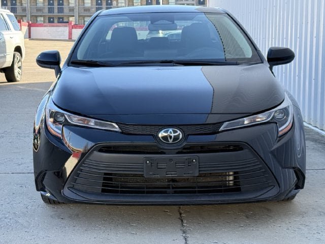 Used 2024 Toyota Corolla LE FWD image 8